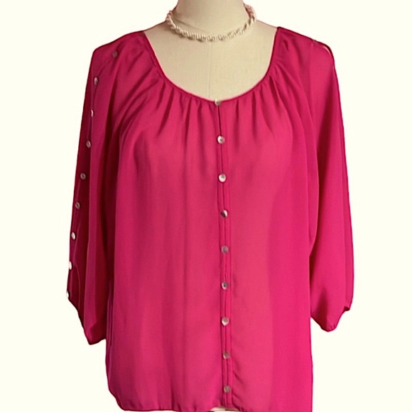 Ya Los Angeles Tops - New! YA LOS ANGELES Pink Top with 3/4 Sleeves and Iridescent buttons Size L